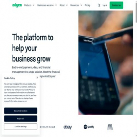 Скриншот главной страницы сайта adyen.com