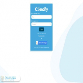 Скриншот главной страницы сайта app.clientify.com