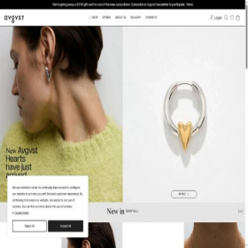 Скриншот главной страницы сайта avgvstjewelry.com