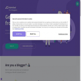 Скриншот главной страницы сайта blogger.admitad.com
