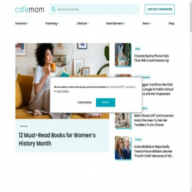 Скриншот главной страницы сайта cafemom.com