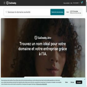 Скриншот главной страницы сайта godaddy.com