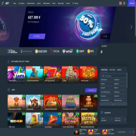 Скриншот главной страницы сайта jet.casino