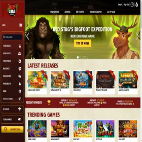 Скриншот главной страницы сайта luckyredstag.com